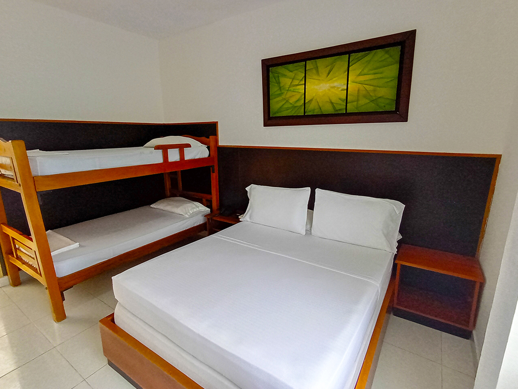 Hotel Boutique High Park - Habitación Familiar Estándar (2)